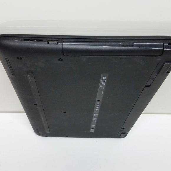 HP 15.6 Inch Touchscreen Laptop - Picture 2 of 7